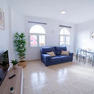 Avenida 40 , Vecindario (Gran Canaria) Espagne
